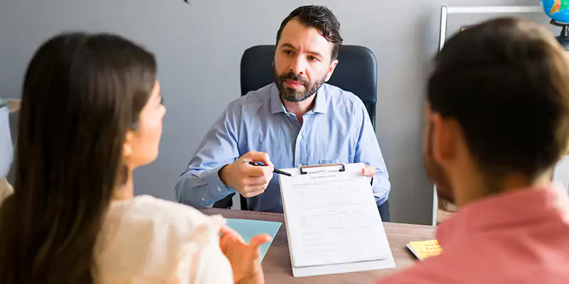 Why Choose Us as Your L1 Visa Lawyer in Guinea